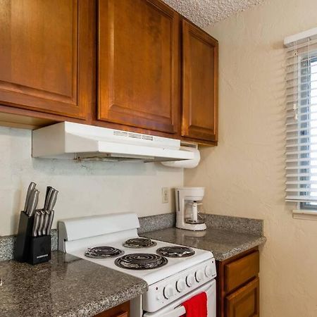 Lovely 1 Bedroom With Kitchen, Free Wifi & Parking Kapa'a Esterno foto